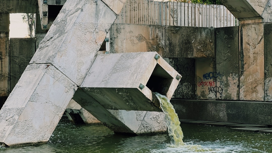 Photo sewage treatment technology